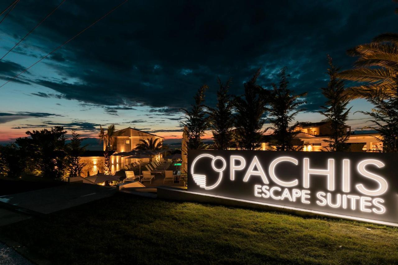 Pachis Escape Suites Exterior photo